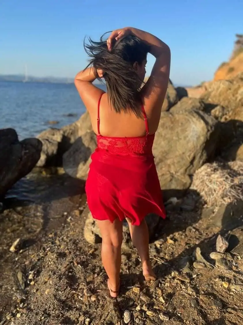 ENSEMBLE LINGERIE TRANSPARENTE EN DENTELLE