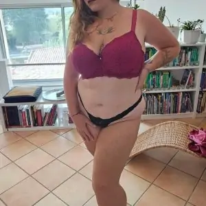 Lot de 2 Strings en Dentelle Florale – Confort et Élégance