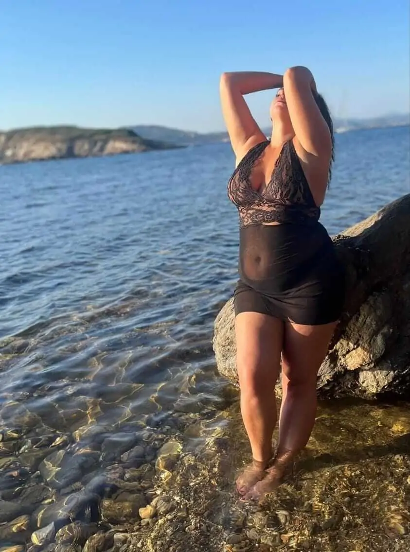 Nuisette légèrement noire Transparente Femme