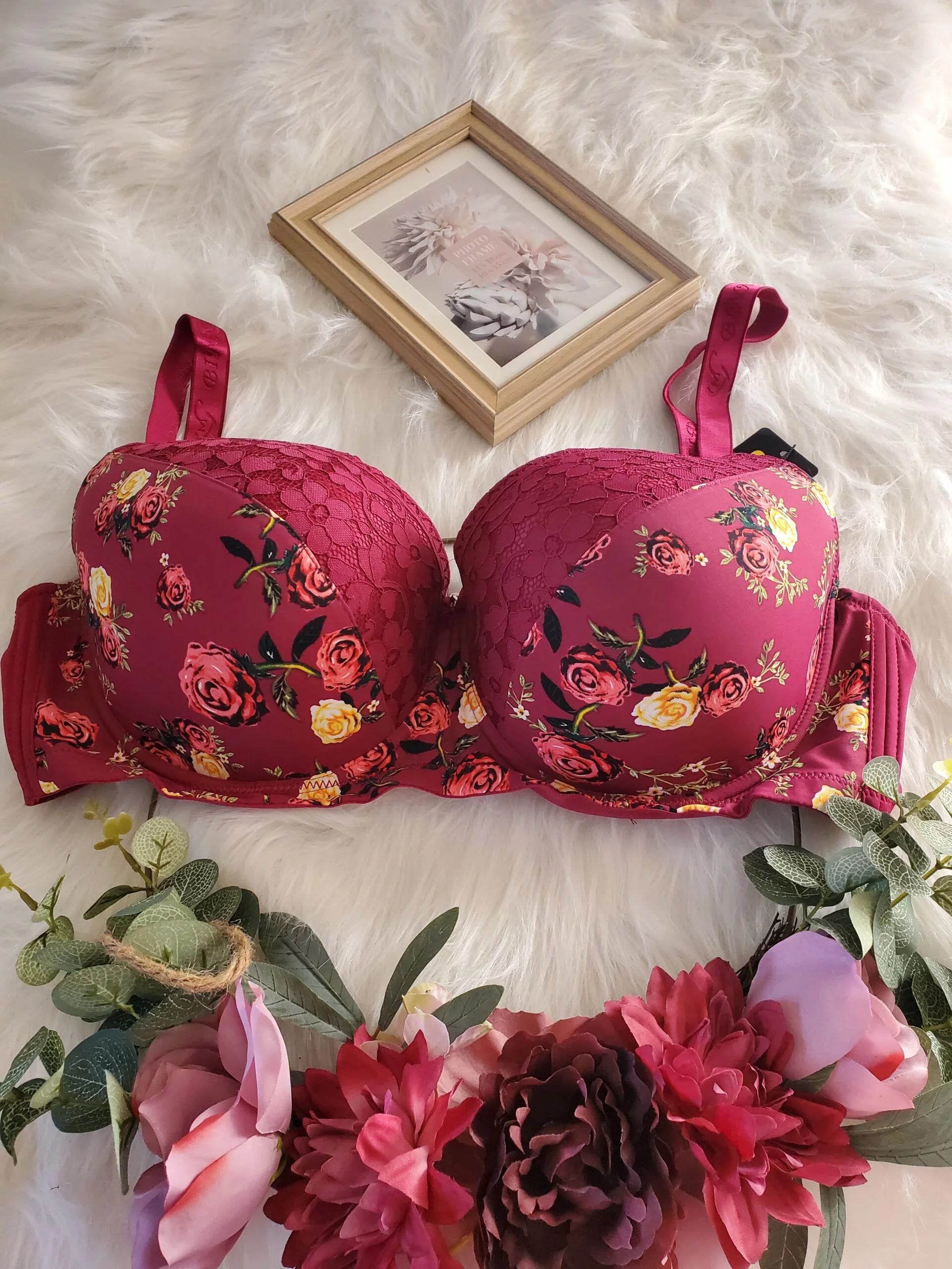 Soutien-Gorge Rouge Fleuri à Armature : Élégance et Confort Quotidien – Image 5