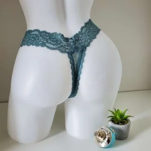 String En Dentelle Femme