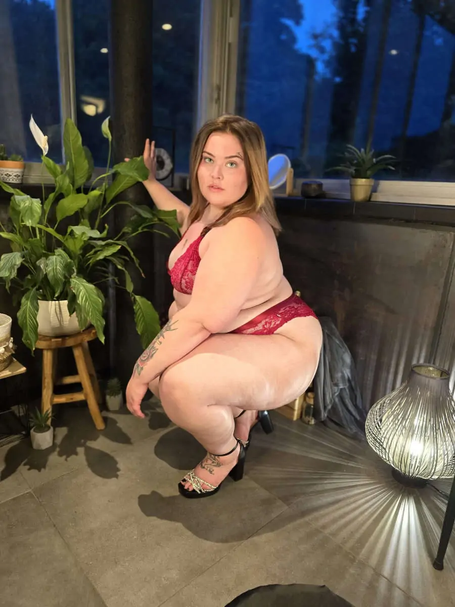 ENSEMBLE DE LINGERIE ROMANTIQUE GRANDE TAILLE 5 Yamelia Lingerie