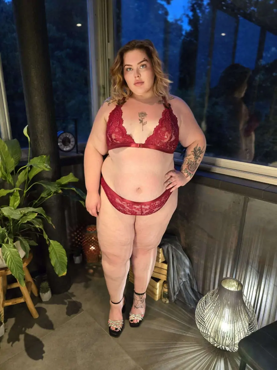 ENSEMBLE DE LINGERIE ROMANTIQUE GRANDE TAILLE 5 Yamelia Lingerie